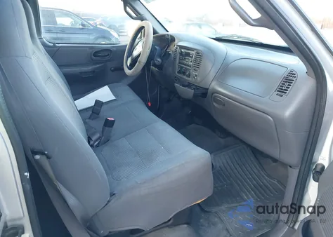 2001 Ford F-150 Xl/Xlt из США, поврежденный, VIN 1FTZX17271NB91582